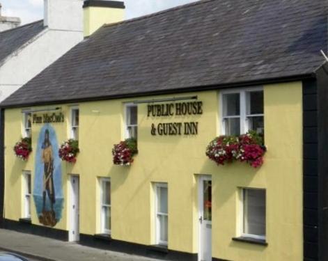Finn Maccools Public House & Guest Inn Bushmills Buitenkant foto